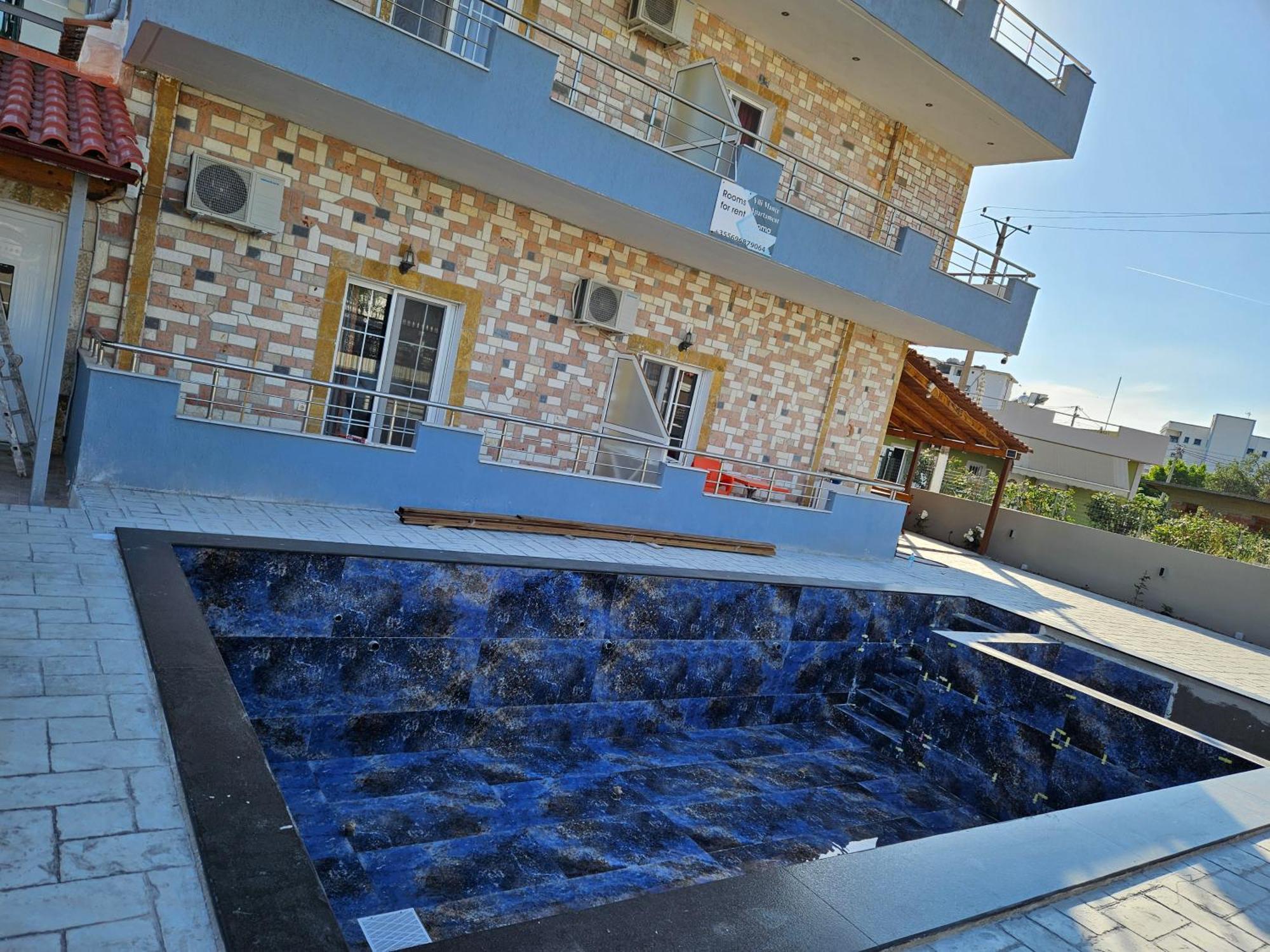 Ylli Mance Apartments クサミル エクステリア 写真